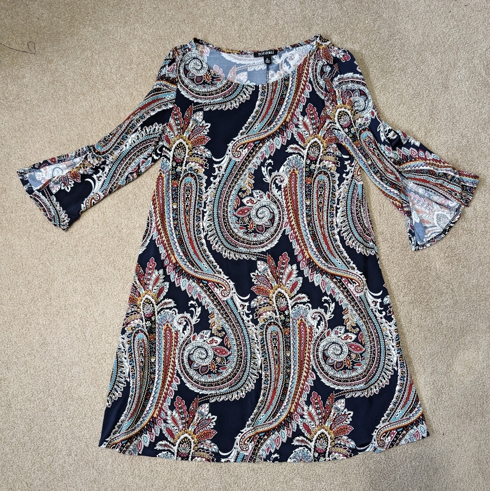 Long Sleeve Abstract Flowy Dress
